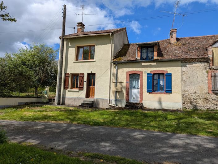 Image No.1-3 Bed Village House for sale