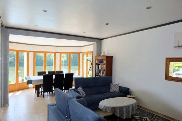 Image No.6-3 Bed House for sale