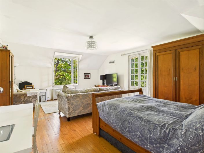 Image No.11-4 Bed House for sale