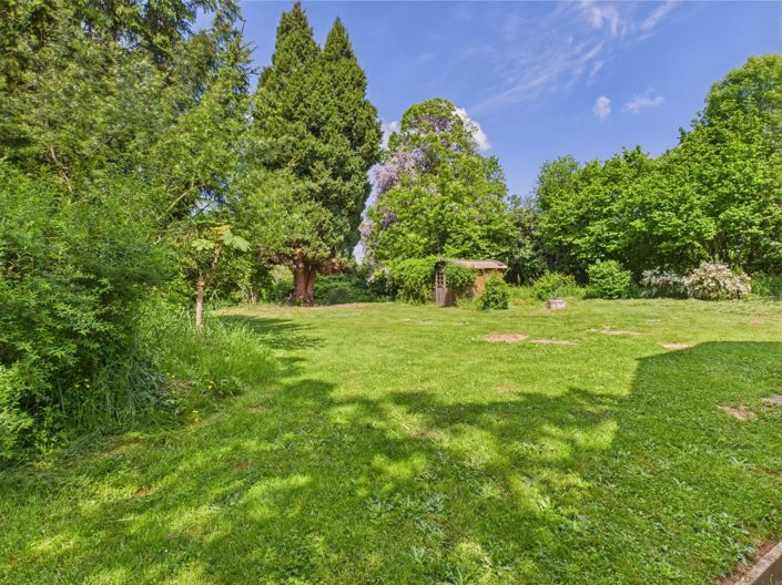 Image No.2-4 Bed House for sale