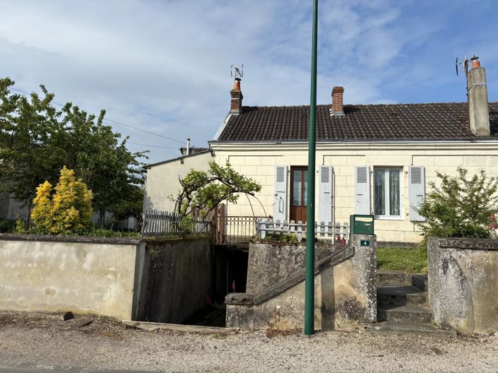 Image No.1-Maison de 1 chambre à vendre à Lathus-Saint-Rémy