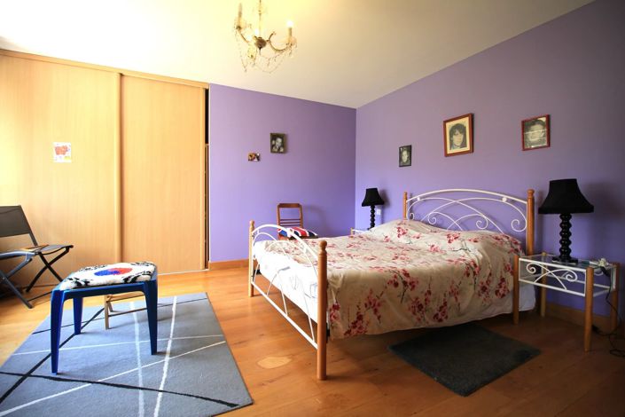 Image No.13-5 Bed House for sale