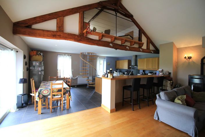 Image No.3-5 Bed House for sale