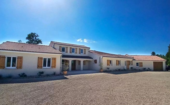 Image No.1-5 Bed House for sale