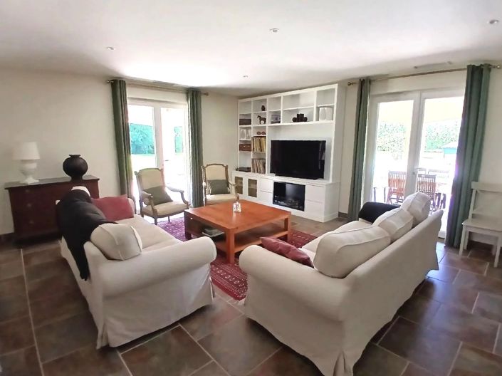 Image No.6-Maison de 5 chambres à vendre à Sainte-Sévère