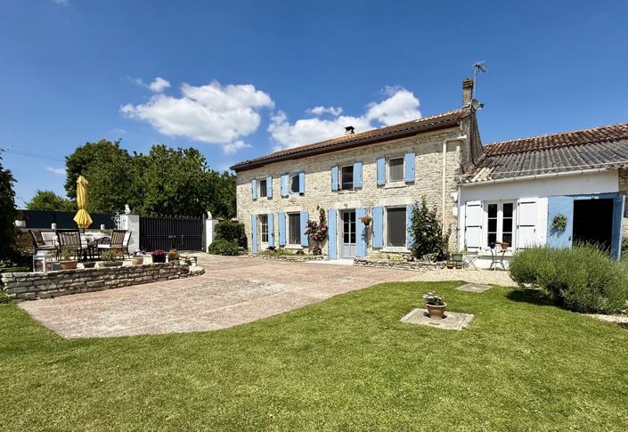 Image No.1-3 Bed Village House for sale