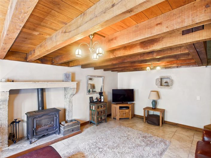 Image No.6-3 Bed House for sale