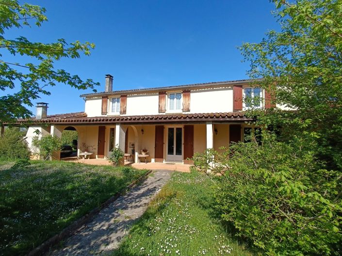 Image No.1-4 Bed House for sale