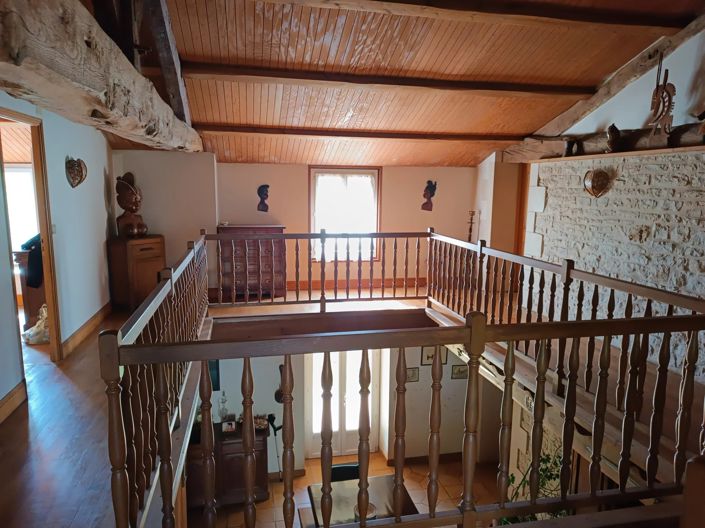 Image No.10-4 Bed House for sale