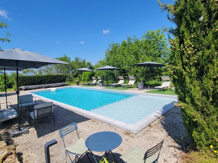 Image No.12-5 Bed House for sale