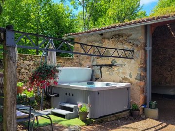 f486f39cc081186c6ea5cc3957ca6184bcd91e4cc1192