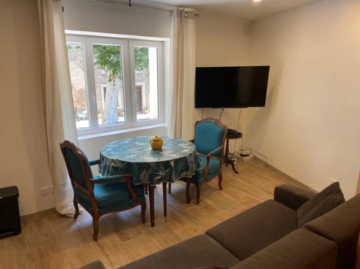 Image No.3-1 Bed House for sale