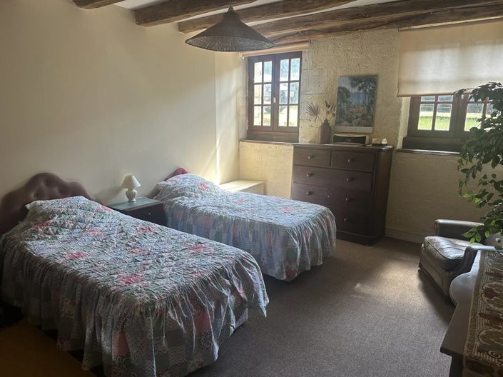 Image No.14-7 Bed Farmhouse for sale