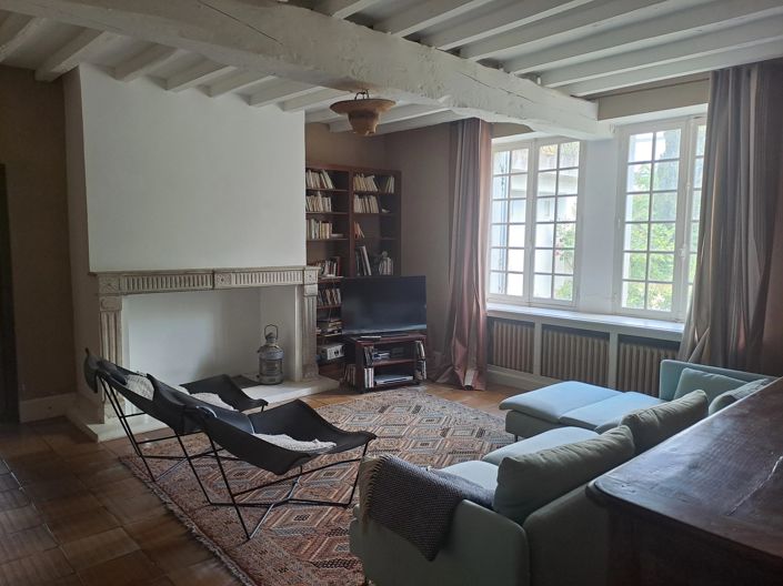 Image No.7-6 Bed House for sale