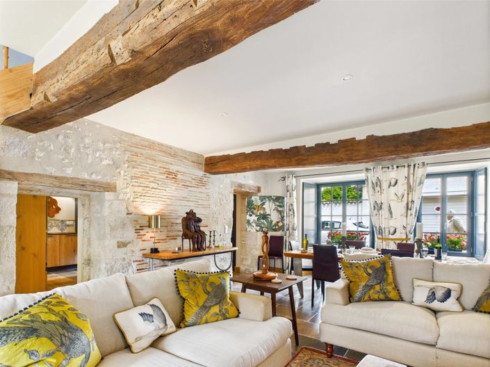 Image No.3-4 Bed Village House for sale