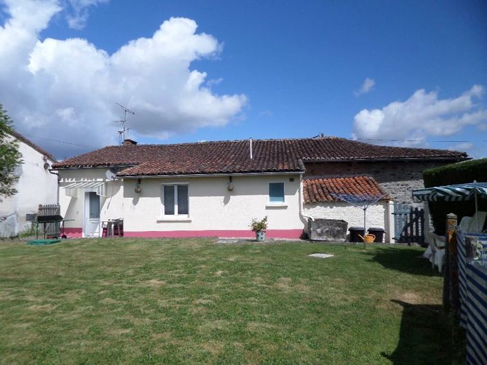 Image No.9-Maison de 2 chambres à vendre à Mézières-sur-Issoire