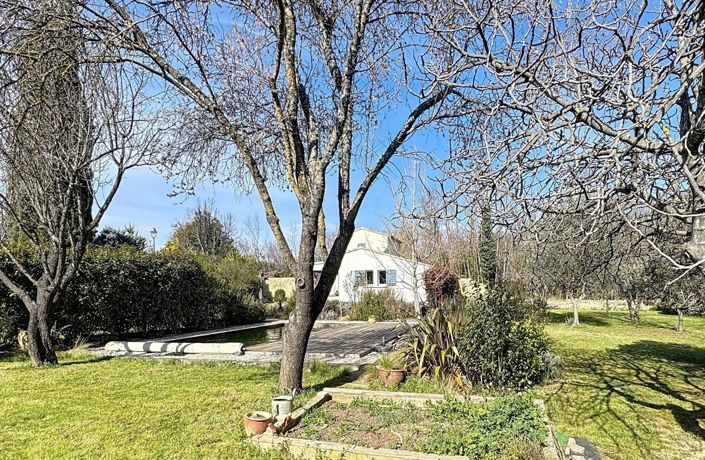 Image No.1-3 Bed House for sale