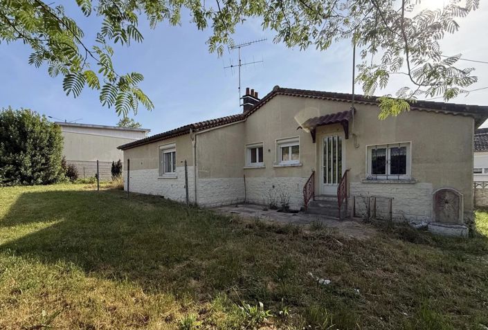 Image No.1-3 Bed House for sale