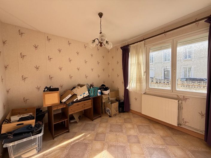 Image No.7-Maison de 3 chambres à vendre à Ruffec