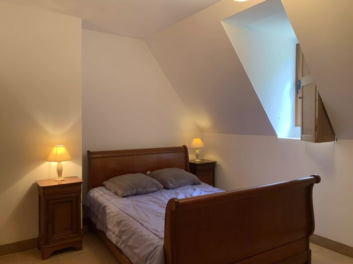 Image No.8-3 Bed House for sale