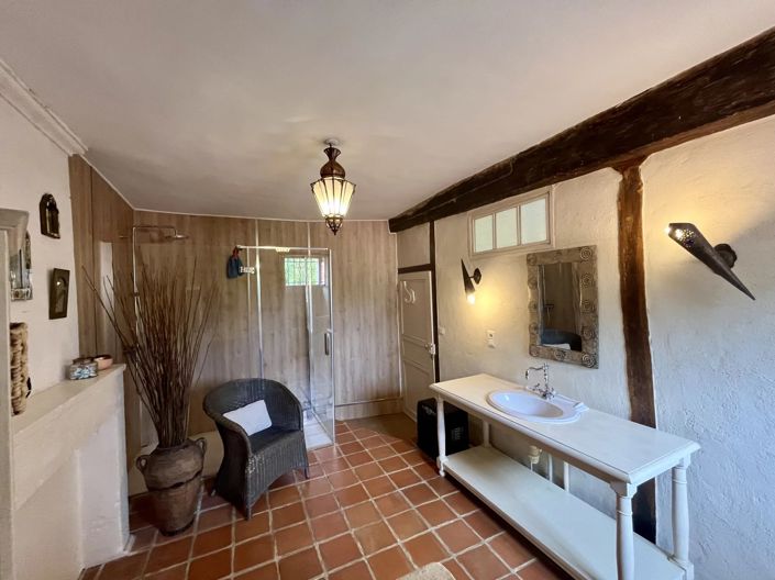 Image No.13-4 Bed Village House for sale