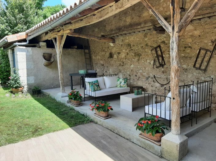 Image No.15-4 Bed Village House for sale