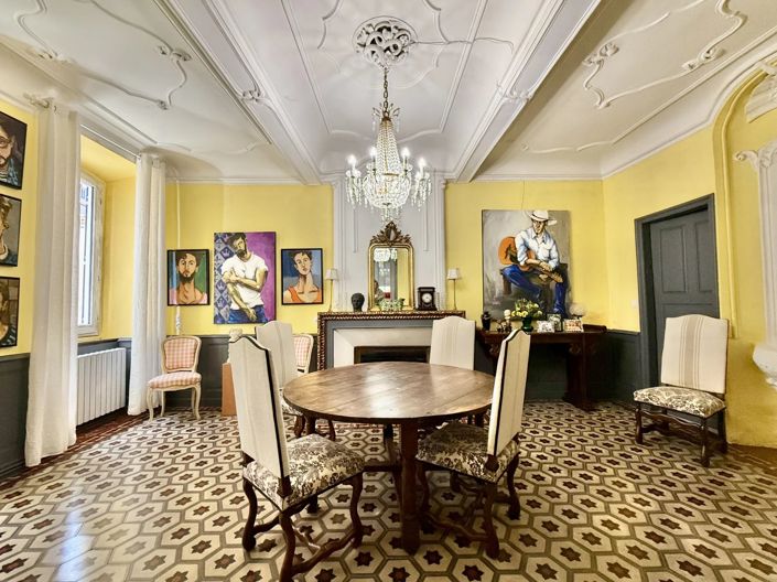 Image No.3-6 Bed House for sale