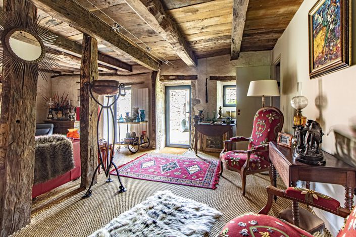 Image No.9-5 Bed House for sale