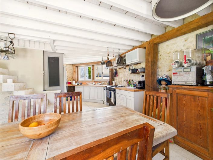 Image No.3-4 Bed House for sale