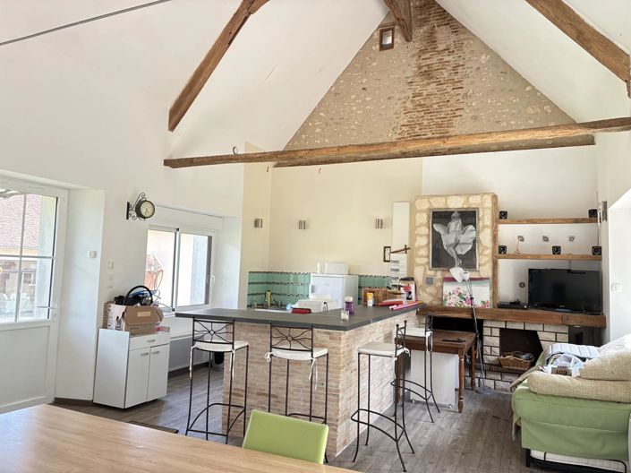 Image No.15-4 Bed House for sale