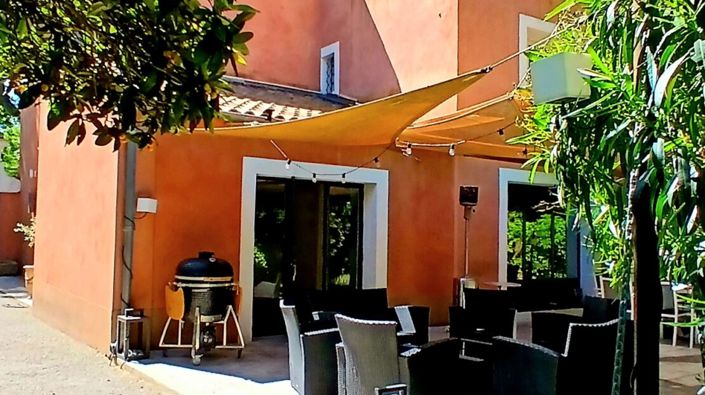 Image No.1-5 Bed House for sale