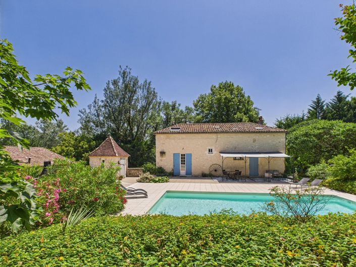 Image No.1-5 Bed House for sale