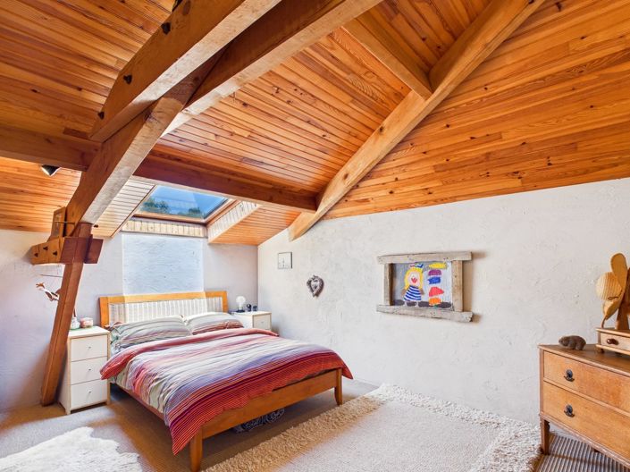 Image No.13-5 Bed House for sale