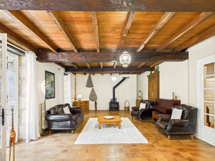 Image No.4-5 Bed House for sale