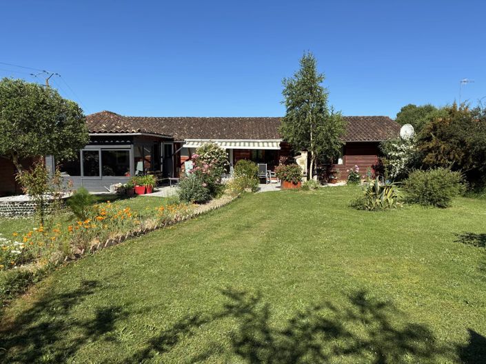 Image No.1-2 Bed House for sale