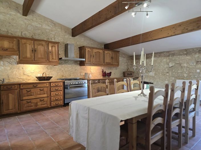 Image No.2-7 Bed House for sale