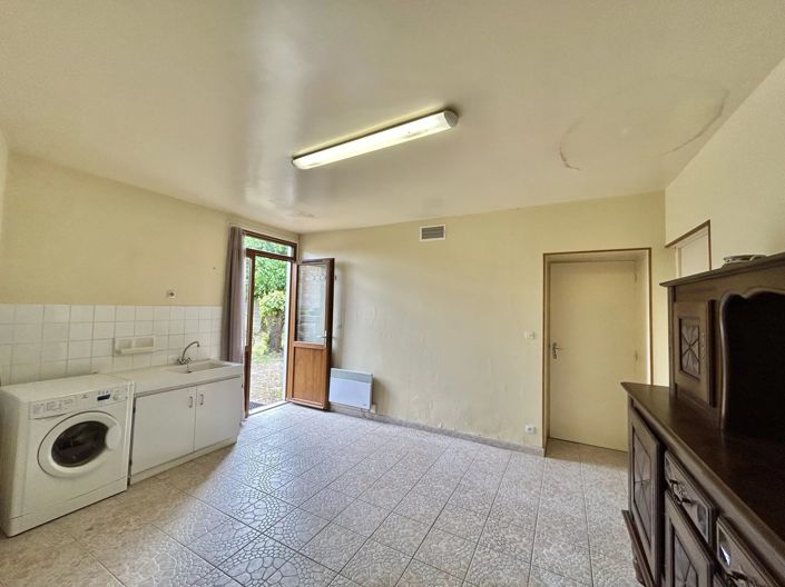 Image No.11-3 Bed Village House for sale