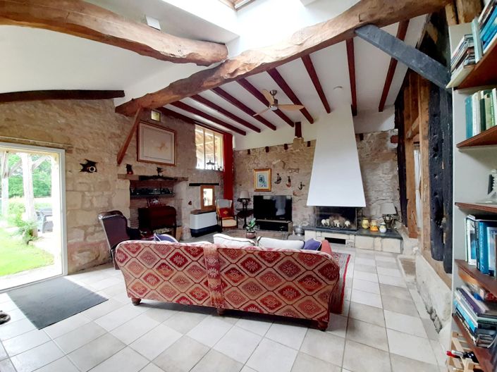 Image No.8-3 Bed Village House for sale