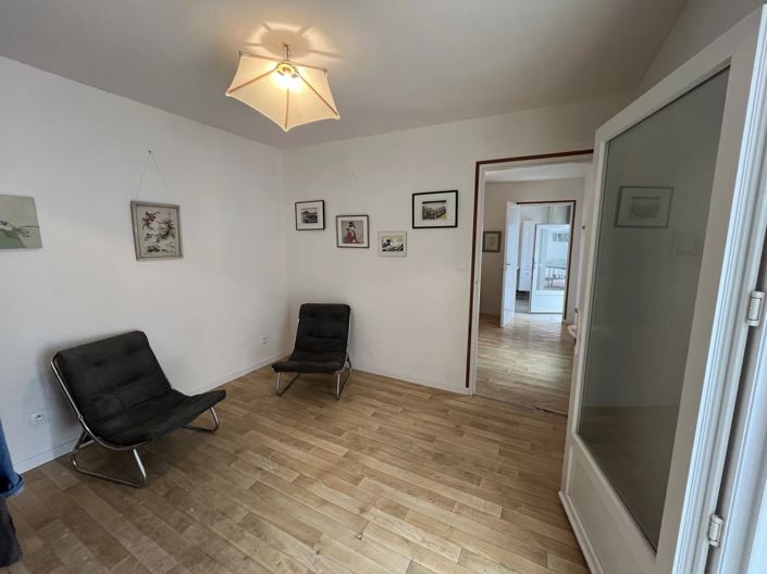 Image No.15-Maison de 8 chambres à vendre à Adriers