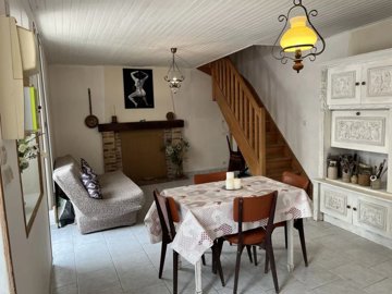 1b4c1898efe49cbe02320cf2f068f8b5ea7d9307e7192