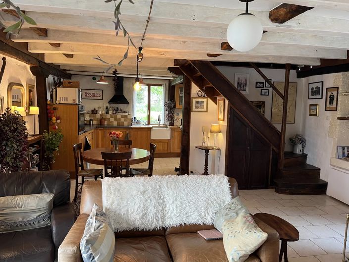 Image No.6-8 Bed House for sale