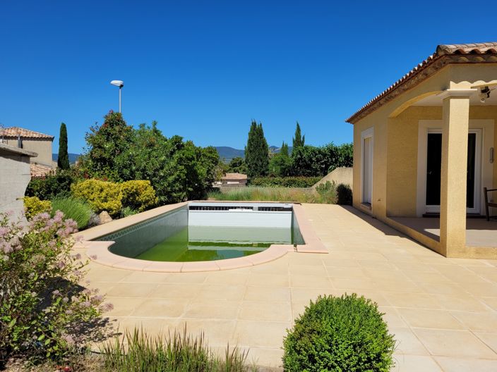 Image No.2-4 Bed House for sale