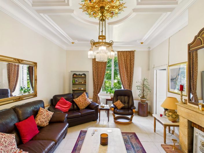 Image No.4-7 Bed House for sale