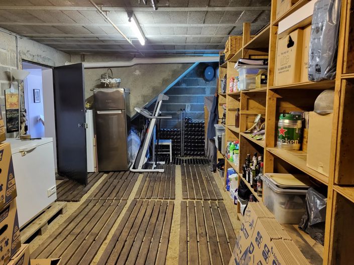 Image No.14-4 Bed House for sale