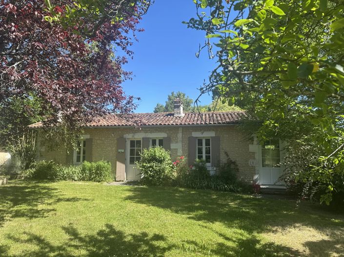 Image No.1-Maison de 4 chambres à vendre à Brossac