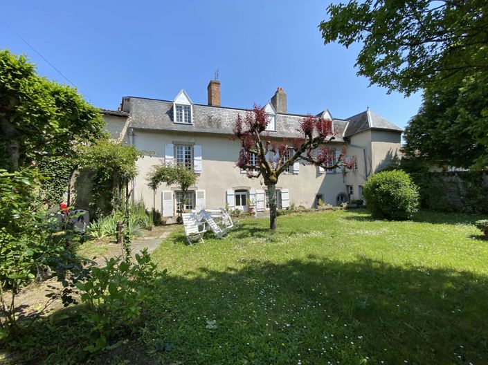 Image No.1-6 Bed House for sale