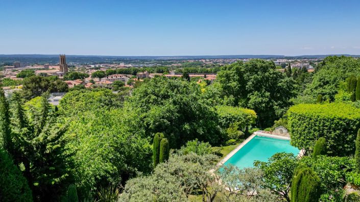 Image No.2-7 Bed Property for sale