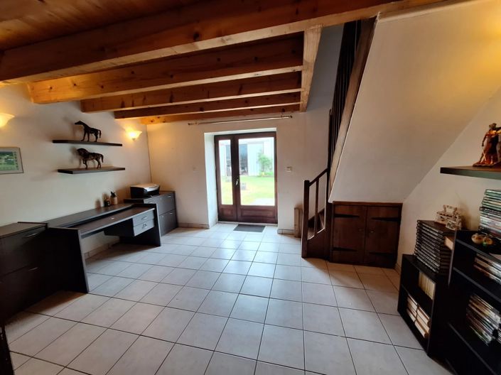 Image No.12-5 Bed House for sale