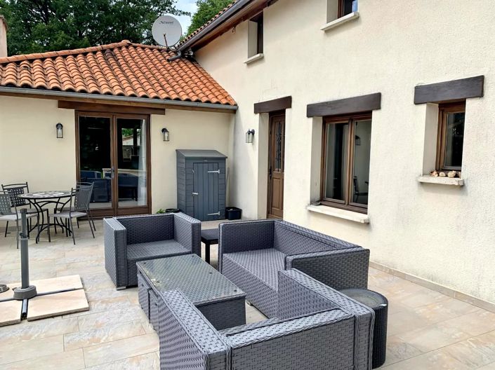 Image No.5-4 Bed House for sale