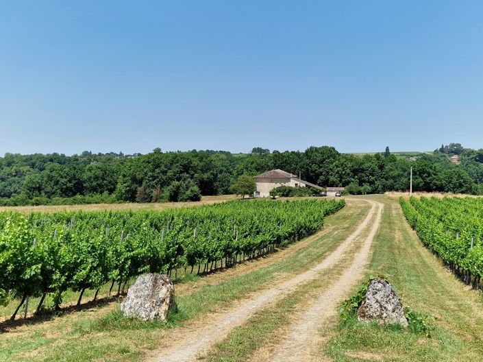 Image No.10-2 Bed House for sale